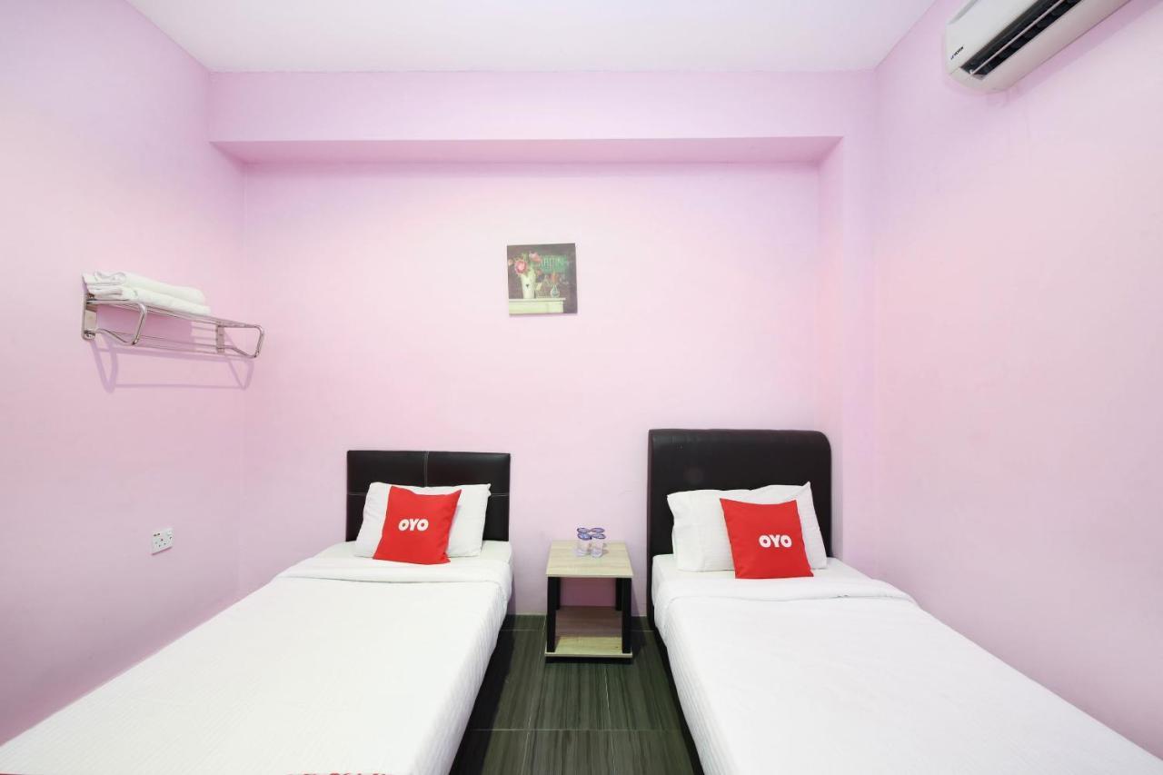 Oyo 1125 Ir Inn Hotel Skudai Exterior foto