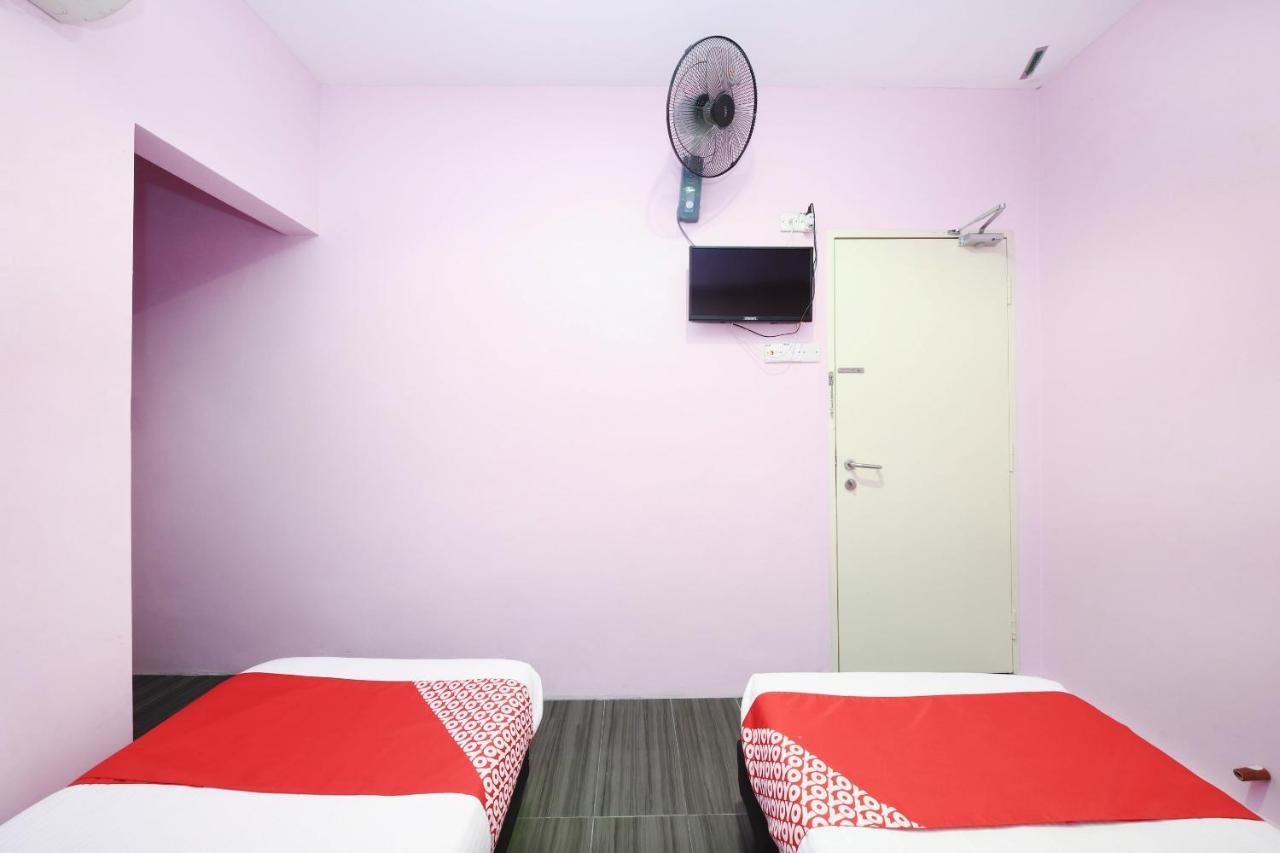 Oyo 1125 Ir Inn Hotel Skudai Exterior foto